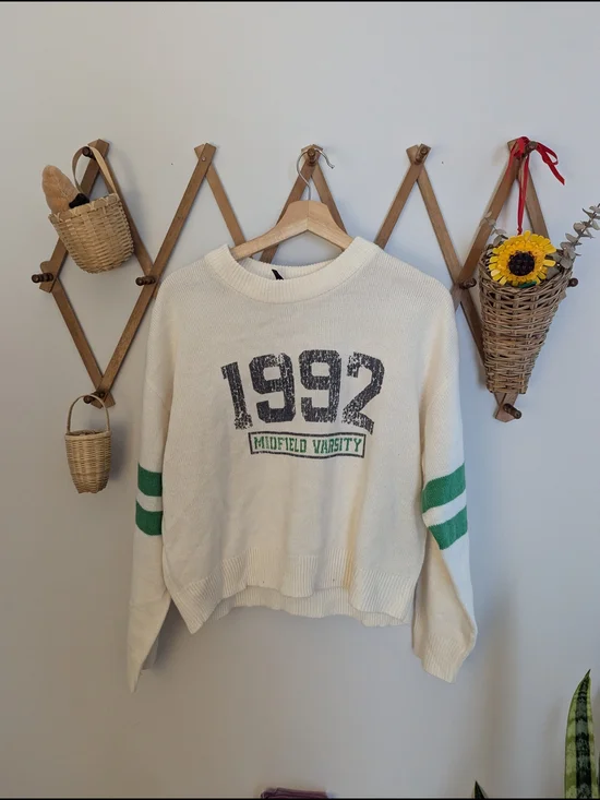 H&M Cream Ribbed Crewneck Sweater - Picture 1 of 5